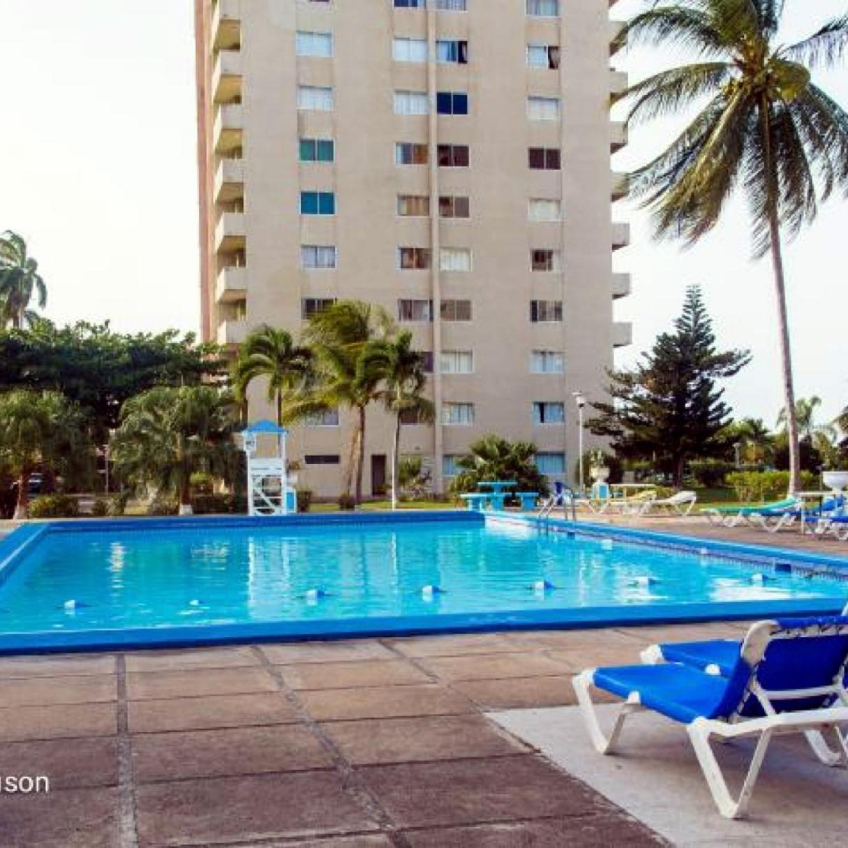 Beach-Side Condos At Turtle Beach Towers Ocho Rios Bagian luar foto